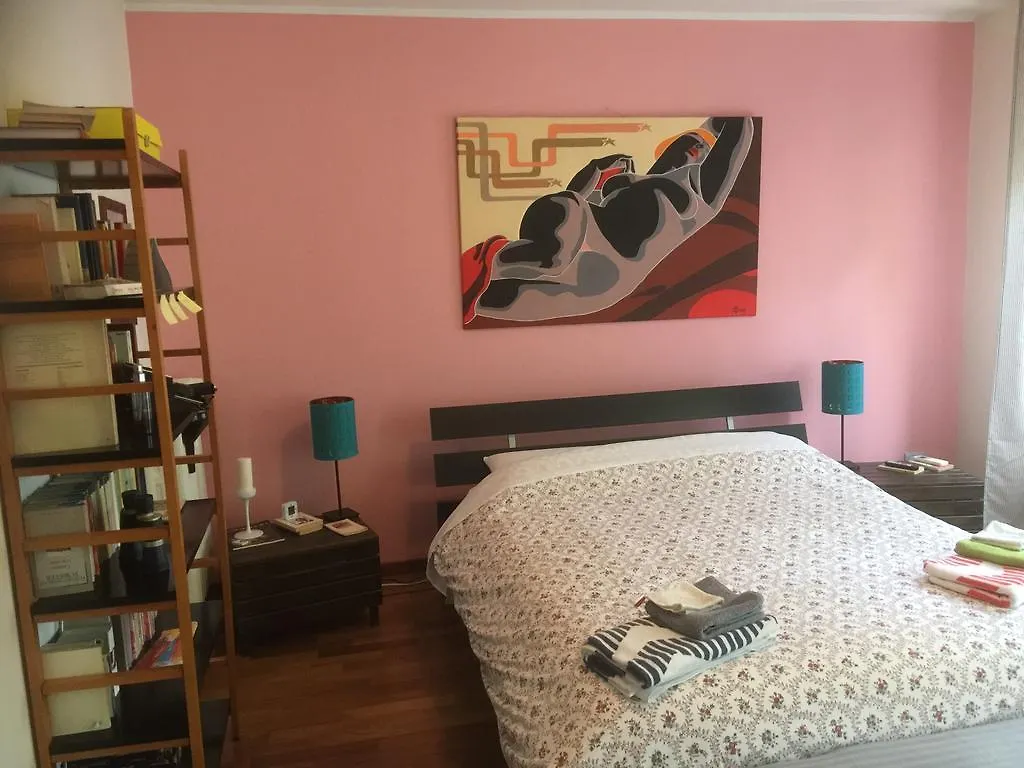 بيت ضيافة Casa Albert بولونيا إيطاليا